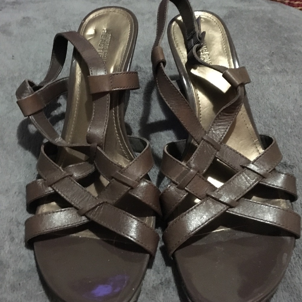 Kenneth Cole Brown Leather wedge